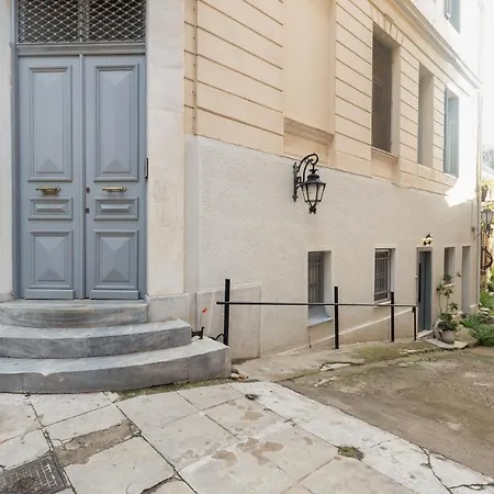 Charming Apartment In The Heart Of Plaka Athens Exterior photo