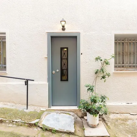 Charming Apartment In The Heart Of Plaka Athens Exterior photo